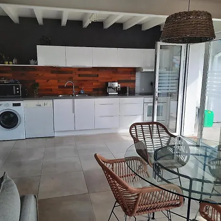 Villa De Plain Pied Et Studio Climatises , Au Calme , 6 Personnes Maximum Pour Le Meme Groupe, A 7Mn Du Golf Et De La Plage וילה