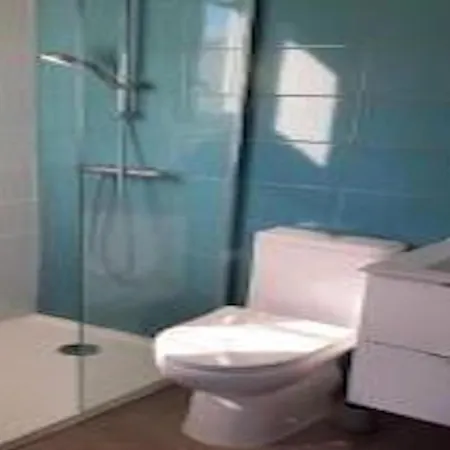 Villa De Plain Pied Et Studio Climatises , Au Calme , 6 Personnes Maximum Pour Le Meme Groupe, A 7Mn Du Golf Et De La Plage וילה סניוס